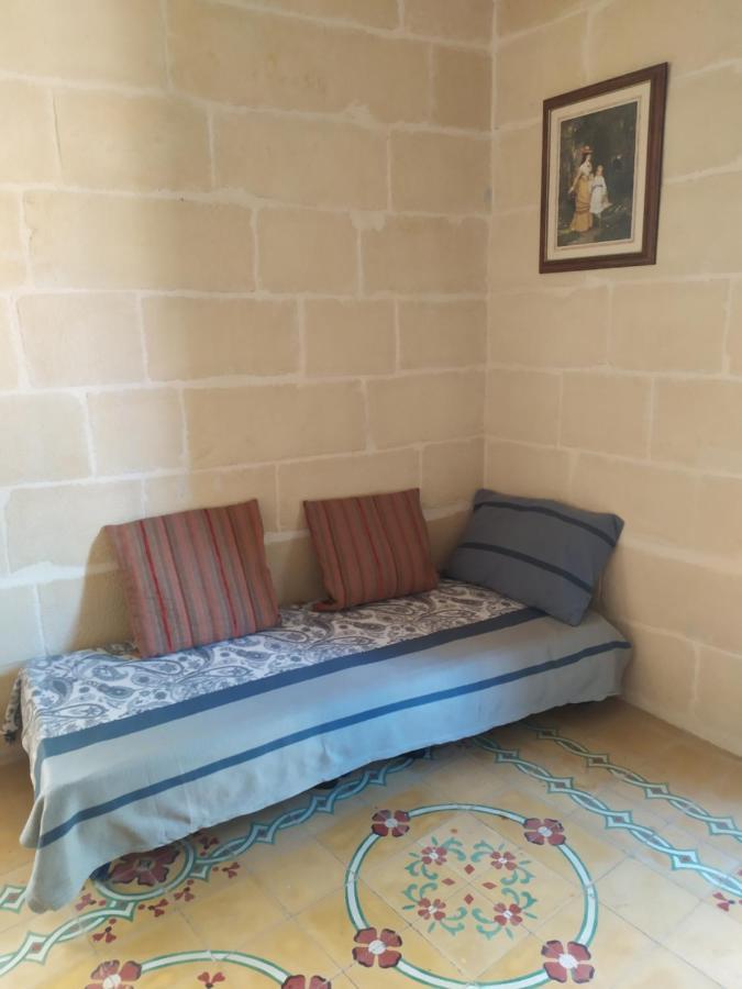 Farmhouse Tal Kaptan Kerċem Eksteriør bilde